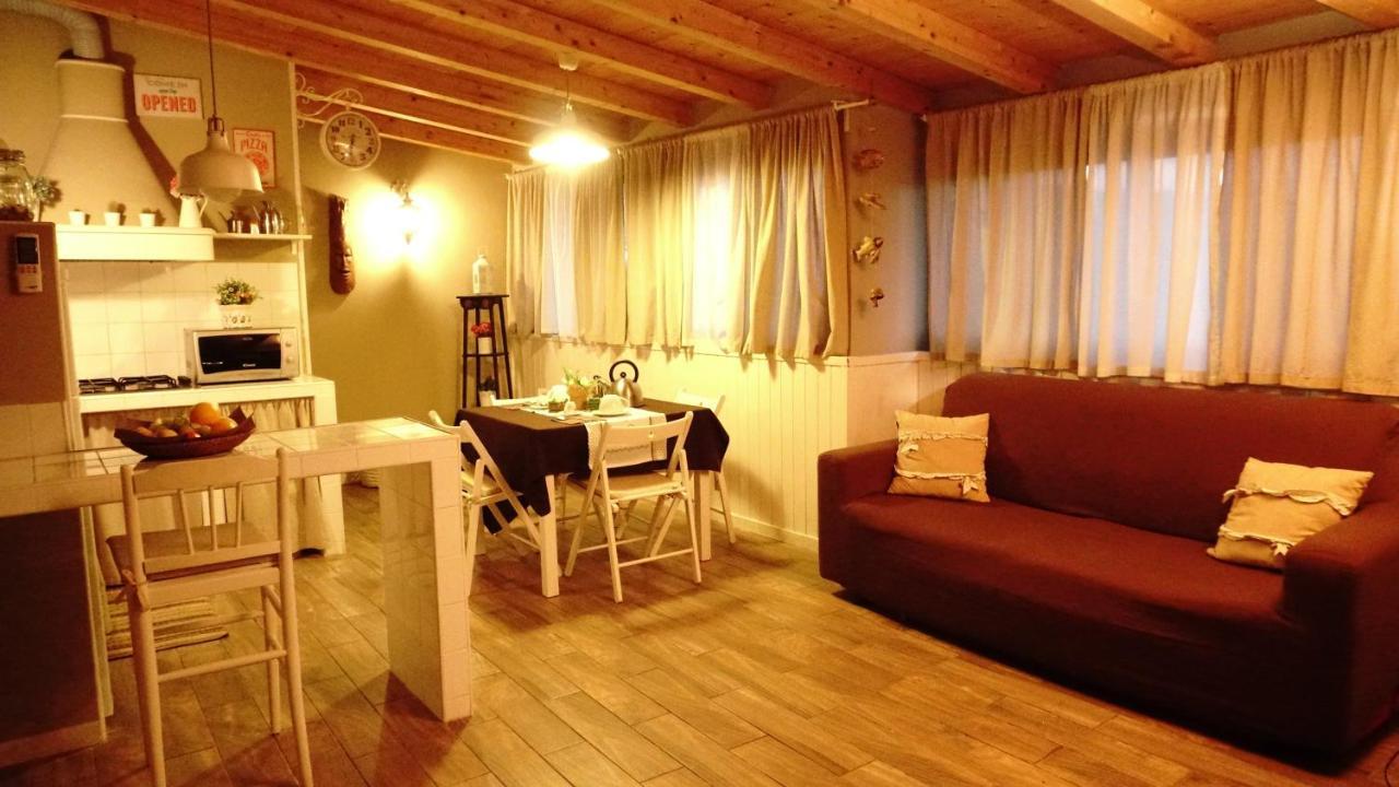 Apartamento de 120 m² en Mascalucia, con 2 habitación Exterior foto